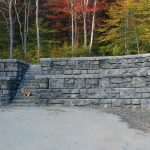 Muros de sustentação de terras em blocos pré-fabricados de betão